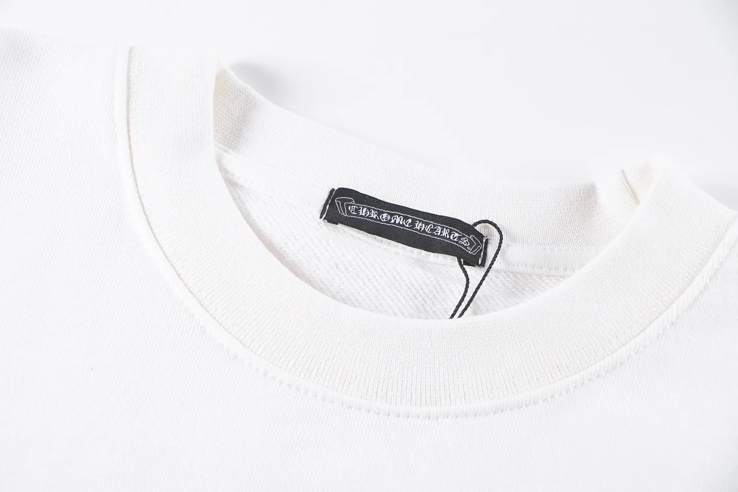 P250 Chrome Hearts Chrome Hearts Sanskrit Cross Round Neck Sweatshirt Size: SMLXL Color: Black White